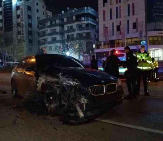 Bursa’da Ters Yönde Giden Otomobil TIR İle Çarpıştı: 2 Yaralı Olayı bursada-ters-ynde-giden-otomobil-tr-ile-arpt-2-yaral-olay