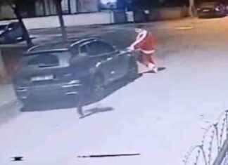 Noel Baba Kostümlü Şüpheli Tutuklandı: 1 Ölü, 1 Yaralı (80 characters) noel-baba-kostml-pheli-tutukland-1-l-1-yaral-80-characters