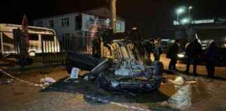 TIR’ın çarptığı hafif ticari araç takla attı: 3 yaralı – Haber Güncel Son Dakika trn-arpt-hafif-ticari-ara-takla-att-3-yaral-haber-gncel-son-dakika