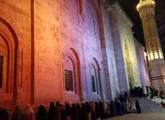 Bursa Ulu Cami 626 Yıllık İlk Teravih Namazı bursa-ulu-cami-626-yllk-ilk-teravih-namaz