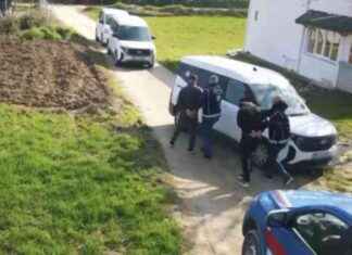 Göçmen Kaçakçılarına Operasyon: 3 Tutuklama Gerçekleştirildi gmen-kaaklarna-operasyon-3-tutuklama-gerekletirildi