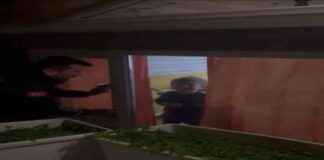 İtfaiyeci baba oğlunu odada kilitliyken kurtarıyor, anlar kamerada itfaiyeci-baba-olunu-odada-kilitliyken-kurtaryor-anlar-kamerada