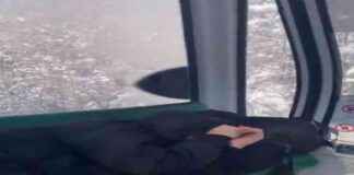 Uludağ’da teleferikte mahsur kalan tatilciler kurtarıldı uludada-teleferikte-mahsur-kalan-tatilciler-kurtarld