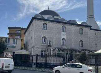 Cami tuvaletinde silahla vurulan kişi bulundu cami-tuvaletinde-silahla-vurulan-kii-bulundu