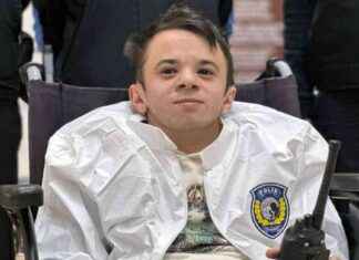 Emre’nin polislik hayali bir günlüğüne gerçek oldu emrenin-polislik-hayali-bir-gnlne-gerek-oldu