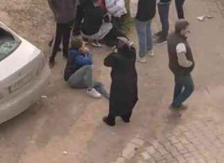 Motosiklet otomobile çarptı; 2 yaralı motosiklet-otomobile-arpt-2-yaral