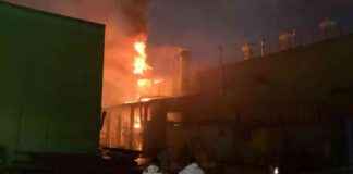 Sakarya Treyler Fabrikası Yangını Kontrol Altında sakarya-treyler-fabrikas-yangn-kontrol-altnda