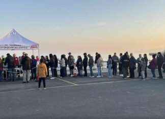Tekirdağ’da Büyük İftar Etkinliğinde Uzun Kuyruklar Oluştu tekirdada-byk-iftar-etkinliinde-uzun-kuyruklar-olutu