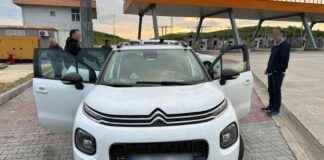 Yabancı organizatör Bursa’da kaçak göçmen yakalandı yabanc-organizatr-bursada-kaak-gmen-yakaland