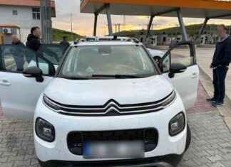 Yabancı organizatör Bursa’da kaçak göçmen yakalandı yabanc-organizatr-bursada-kaak-gmen-yakaland