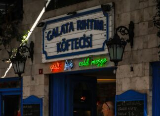 Köfteci Yusuf Çorlu’da Neden Herkesin Tercihi Oluyor?